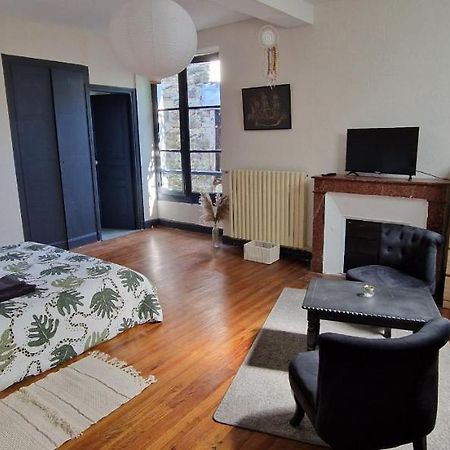 Chambre Dans Maison De Ville - 2 Personnes オロロン・サント・マリー エクステリア 写真